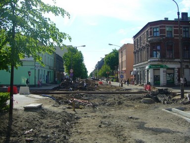 Trwa przebudowa torowiska tramwajowego na skrzyżowaniu z ul. Sienkiewicza
