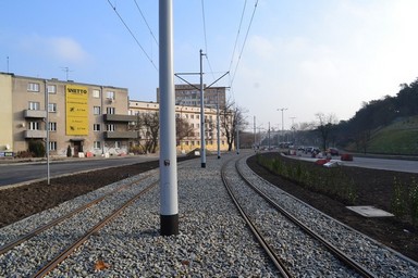 Zmodernizowane torowisko – jeden z pierwszych efektów intensywnych prac