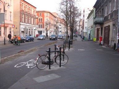 Użytkownicy rowerów chętnie korzystają ze stojaków