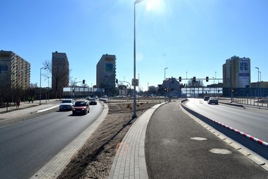 Trasa  Średnicowa będzie gotowa w całości do końca maja 2014 r. 