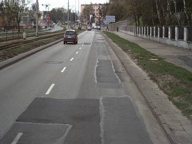 ul. Przy Kaszowniku – ocena stanu nawierzchni umożliwia podejmowanie decyzji i ustalenie priorytetów m.in. w zakresie remontów