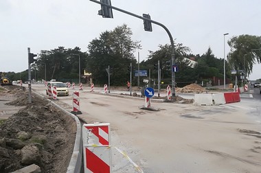 Przebudowa ul. Polnej (skrzyżowanie z Szosą Chełmińska) – od terminu jej zakończenia                                                                        zależy dalszy postęp prac związanych z przebudową Trasy Staromostowej